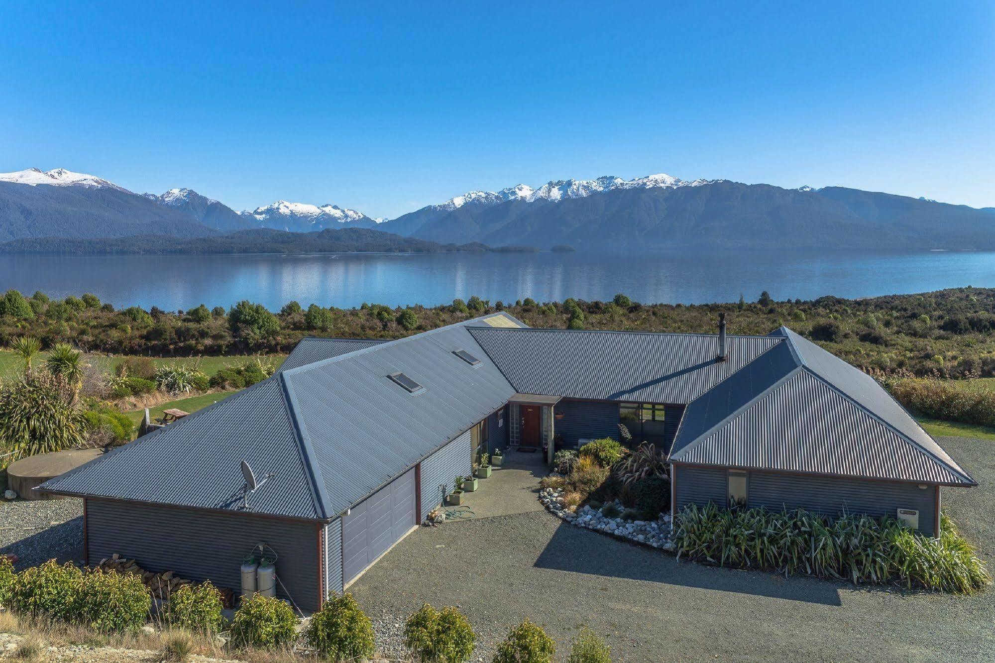 Loch Vista Bed & Breakfast Te Anau Esterno foto