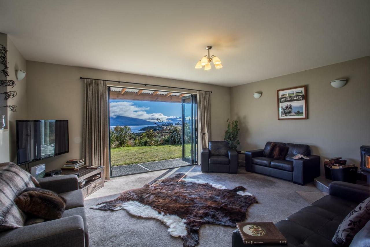 Loch Vista Bed & Breakfast Te Anau Esterno foto