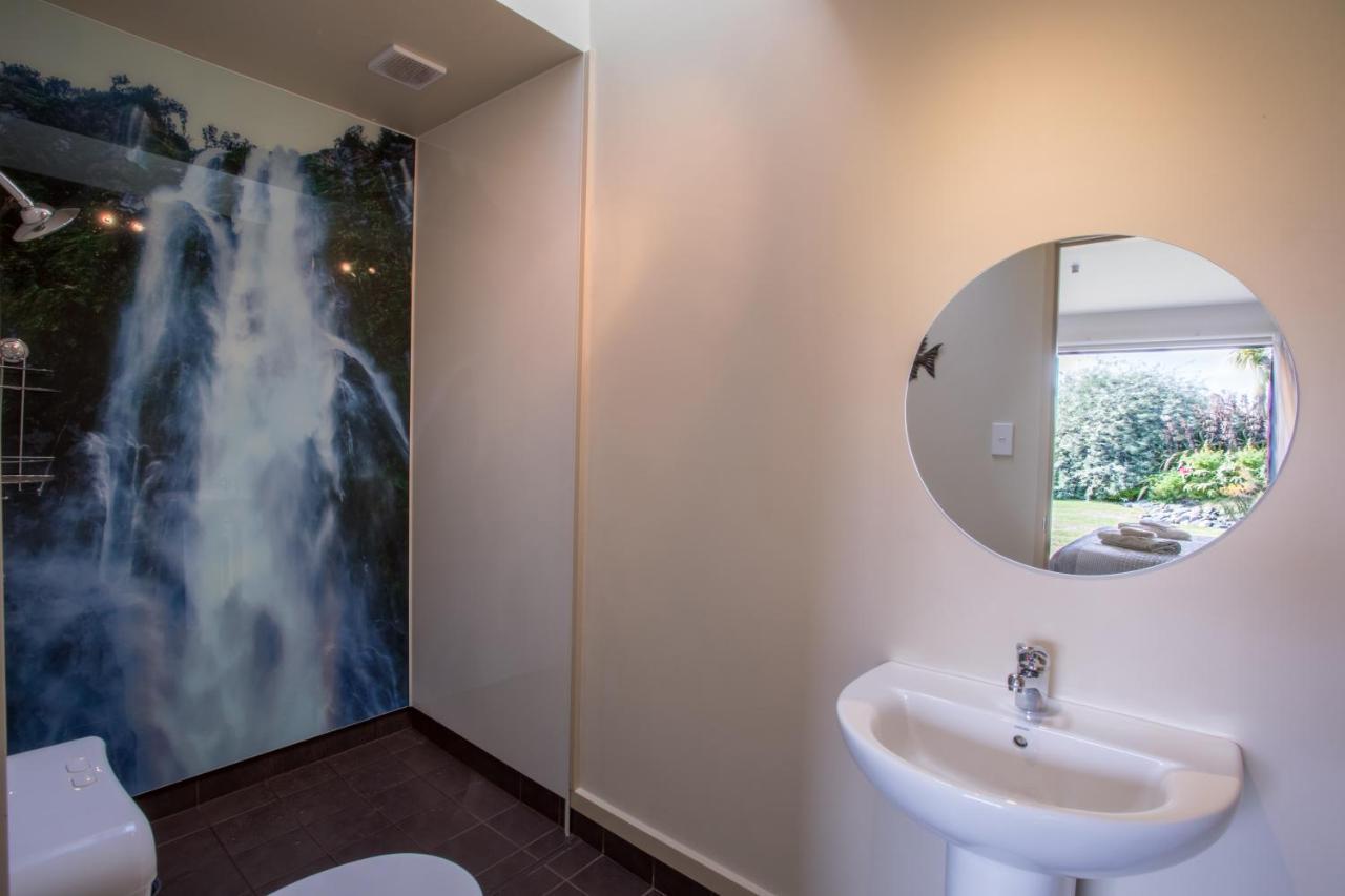 Loch Vista Bed & Breakfast Te Anau Esterno foto